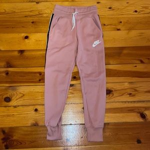 NIKE Light Pink Sweatpants